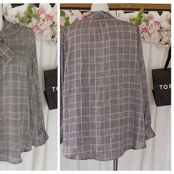 Torrid High Neck Long Sleeves Size 4 - Picture 2 of 4